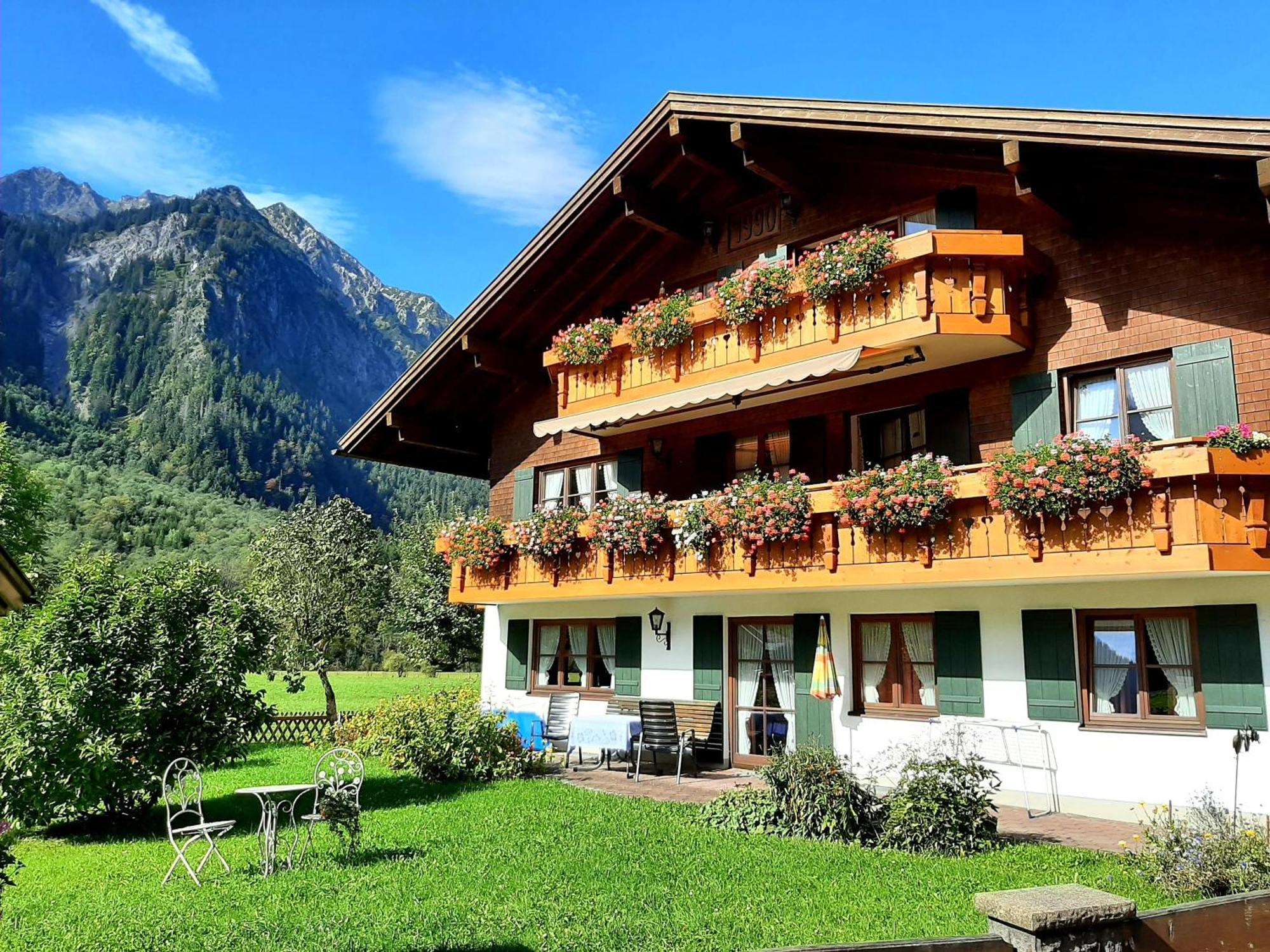 Haus Angelika Apartment Bad Hindelang Bagian luar foto